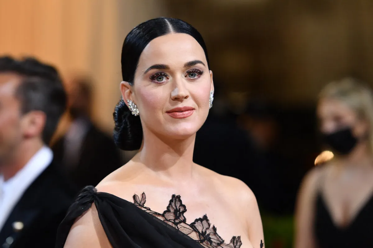  Katy Perry arrives for the 2022 Met Gala at the Metropolitan Museum of Art on May 2, 2022, in New York. The Gala raises money for the Metropolitan Museum of Art's Costume Institute. ANGELA WEISS / AFP