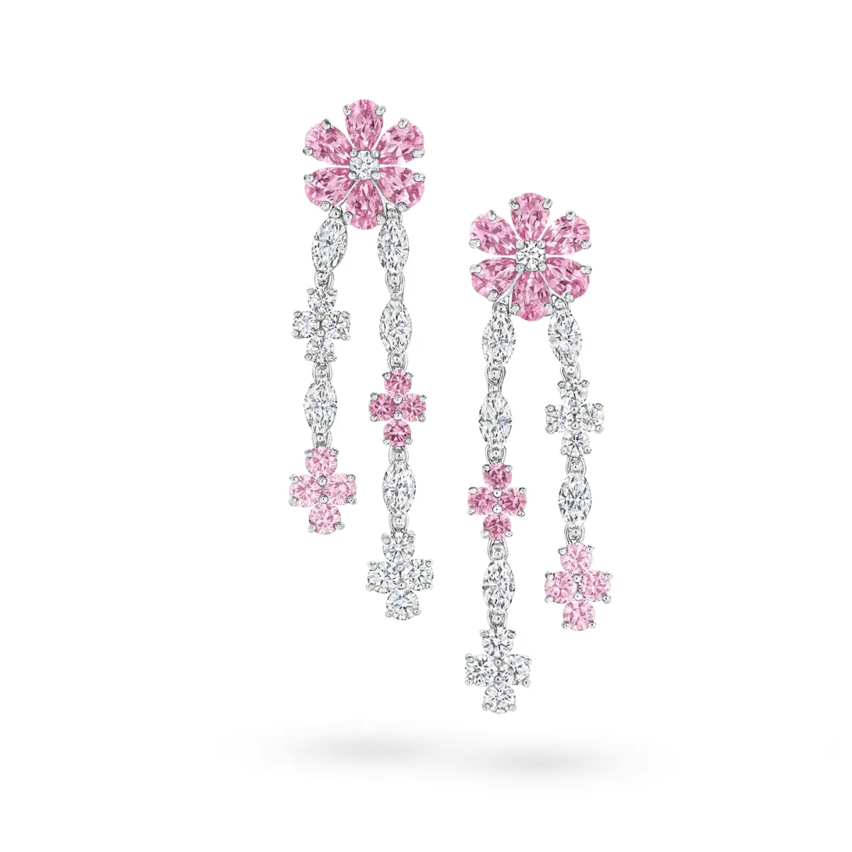 أقراط Forget-Me-Not من هاري وينستون Harry Winston
