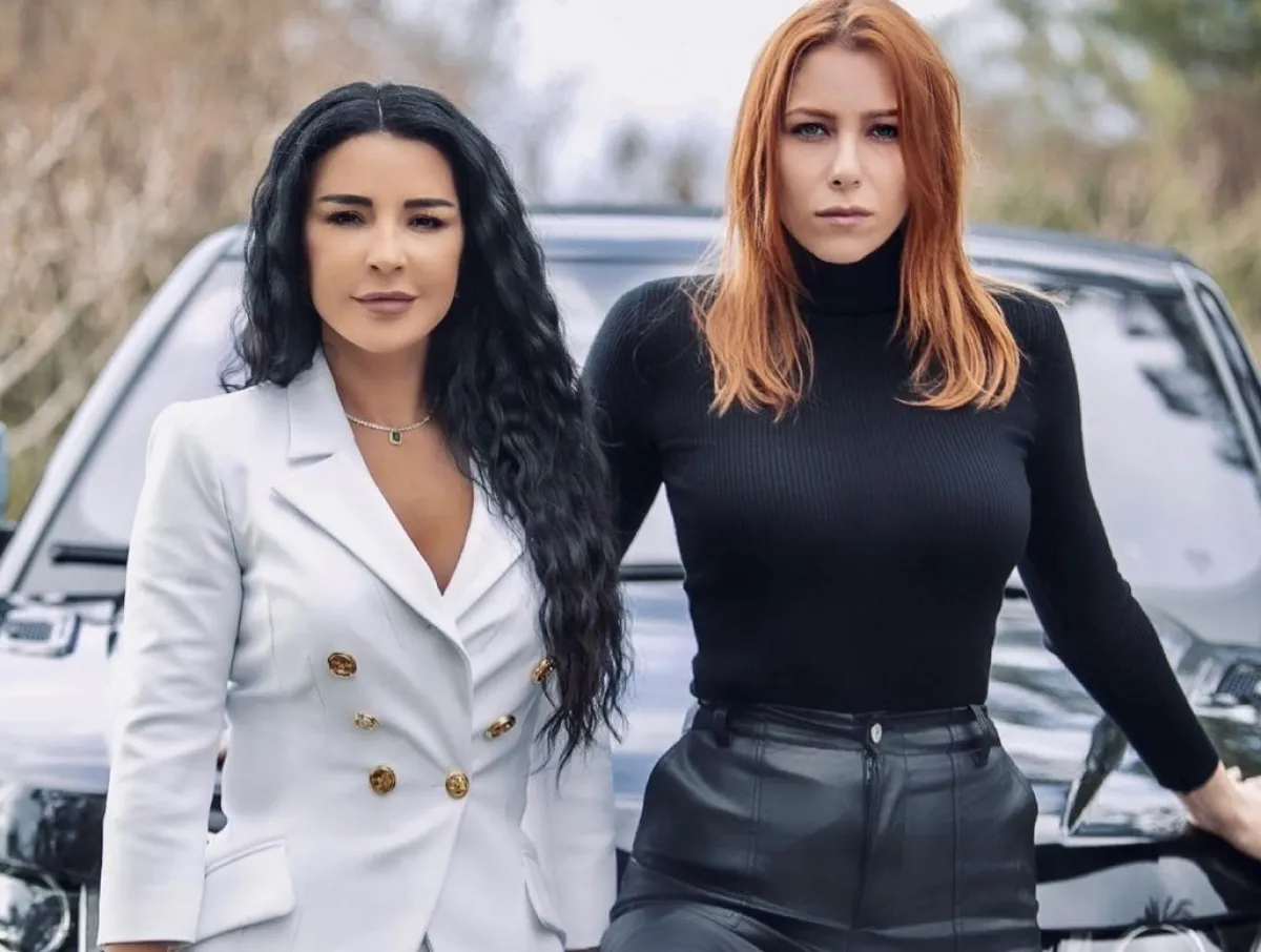 ماغي بوغصن ودانييلا رحمة - صورة من صفحتها على انستغرام