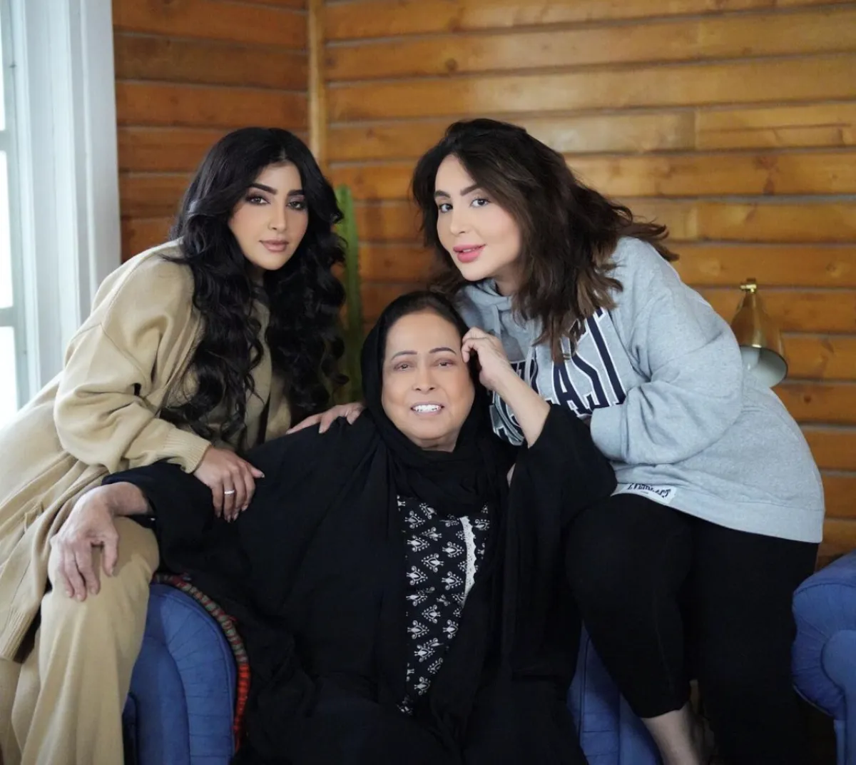 شيماء علي وبثينة الرئيسي وحياة الفهد في كواليس المسلسل - الصورة من حساب شيماء علي على الإنستغرام