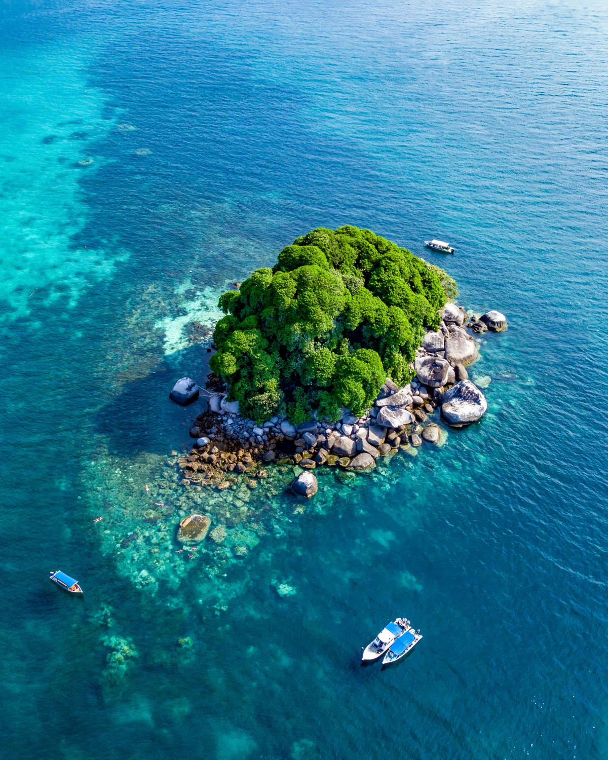 جزيرة تيومان