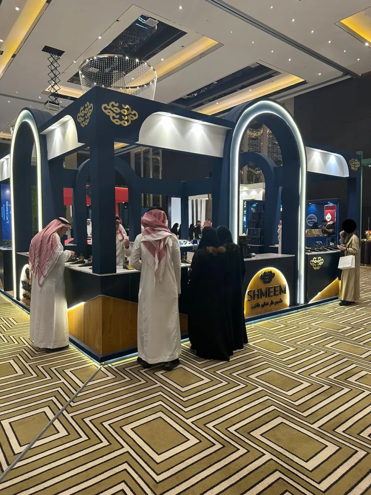 مشاركة 50 علامة تجارية - الصورة من حساب المتجر على تويتر