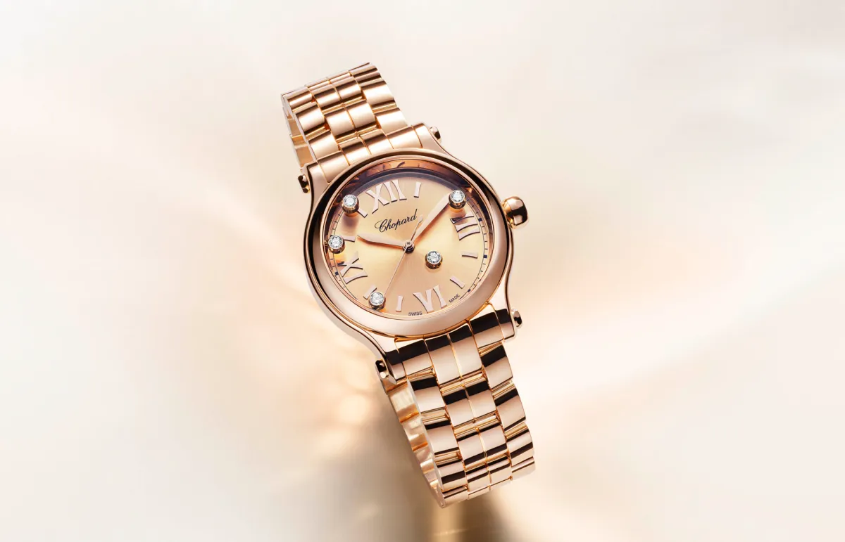 ساعات أساسية ESSENTIAL WATCHES