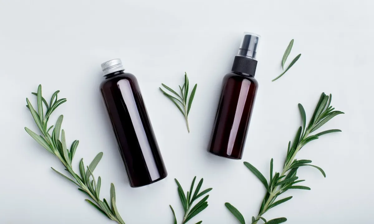 خلطات طبيعية للعناية بالشعر