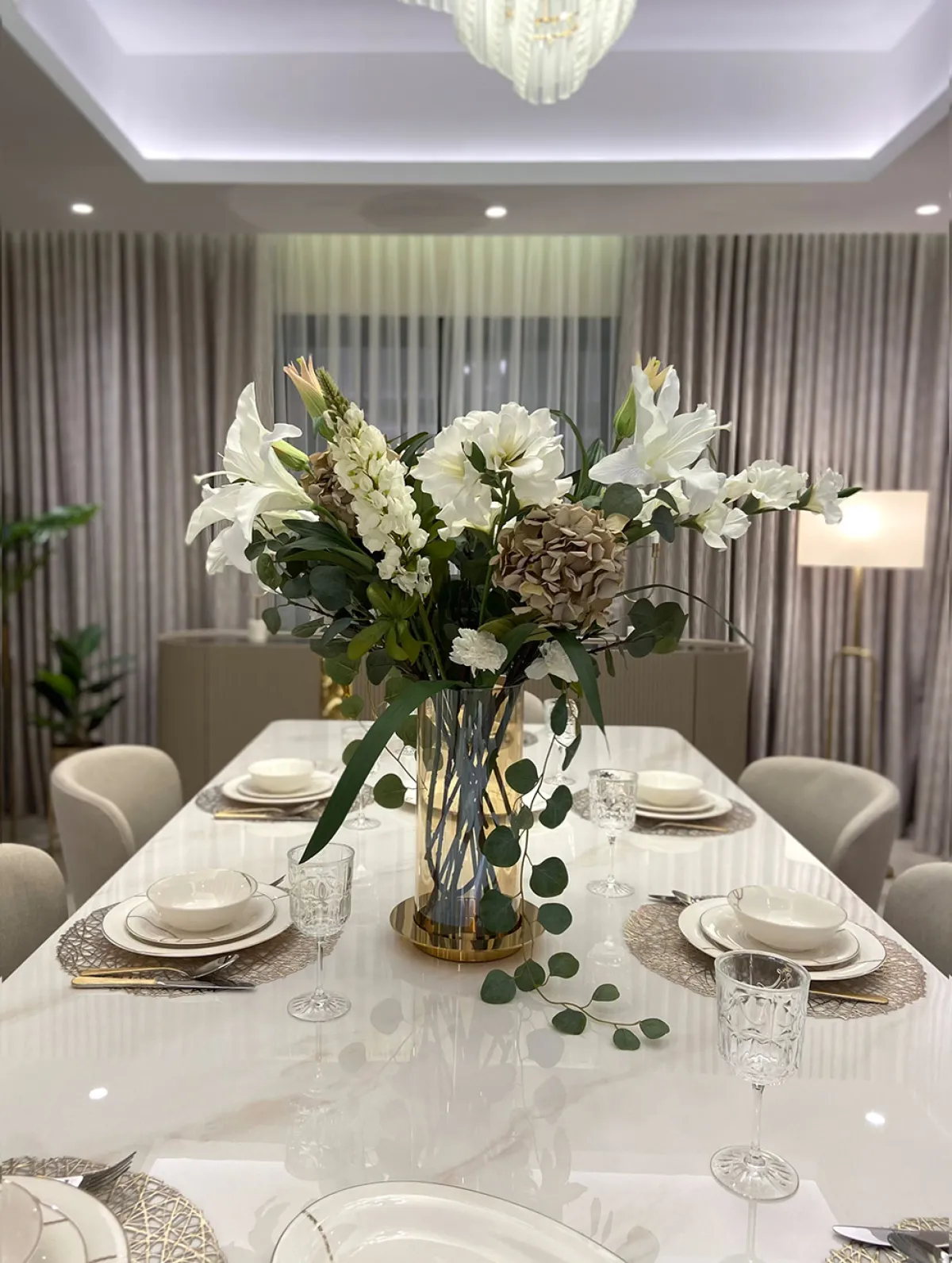 غرفة طعام أنيقة