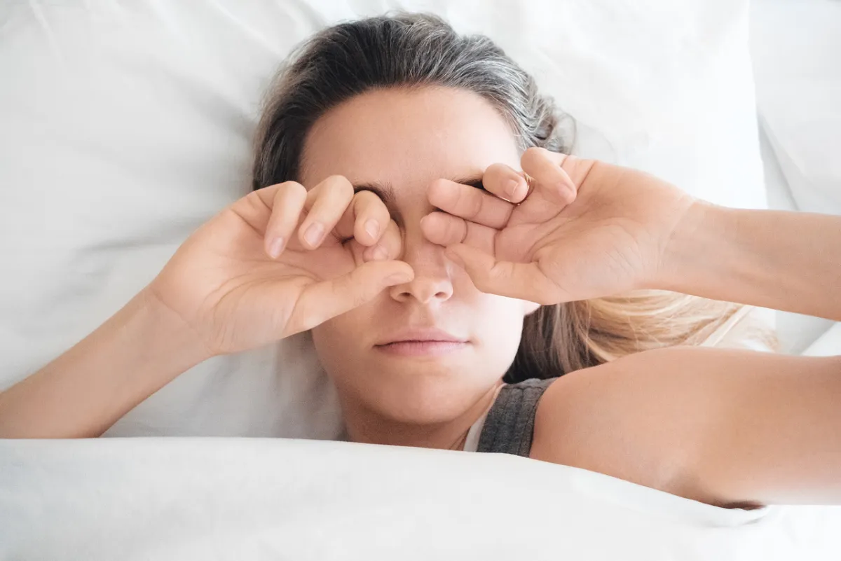 صورة لأم نفساء تشعر بالكسل 