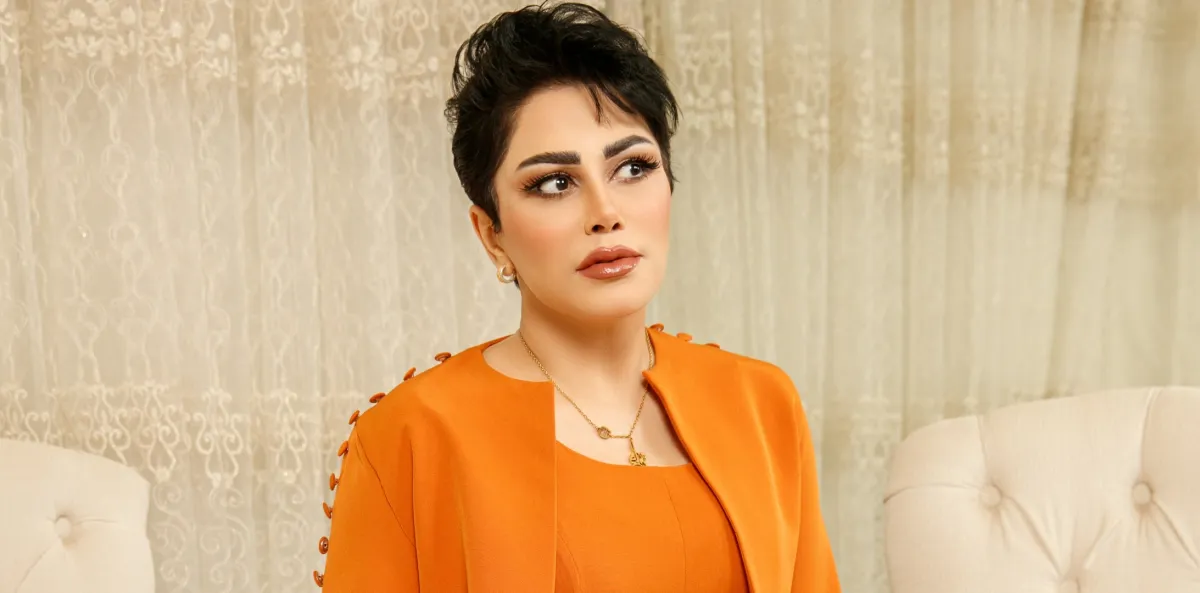 فاطمة الطباخ- الصورة من الفنانة