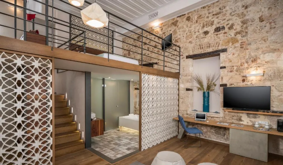 أجنحة فخمة في فندق أمباسادورس ريزيدنس البوتيكي