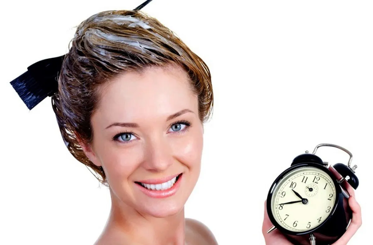 صبغ الشعر بالبيت