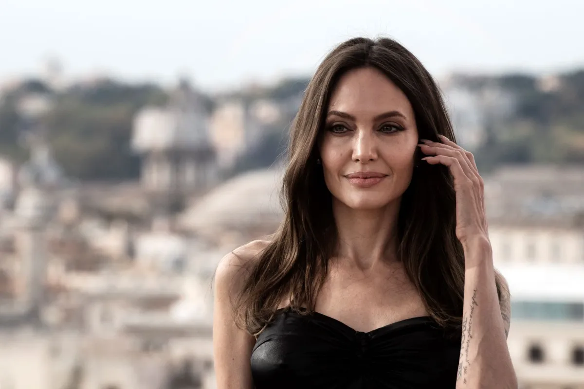 Angelina Jolie in Rome on October 25 ,2021. Tiziana FABI / AFP