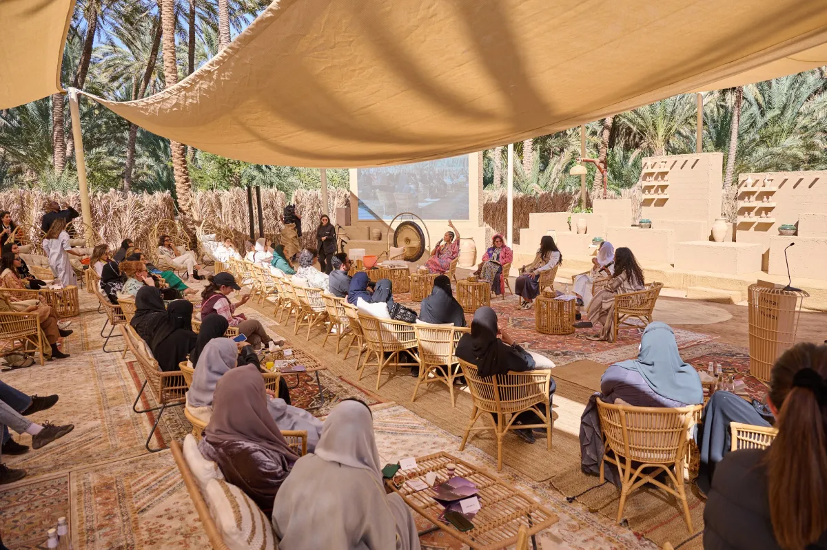 وتناولت الدورة الثانية من الجلسة مفهوم حكمة السيدات: مشاركة المعرفة الجماعية وتغيير الواقع والحفاظ على الإرث