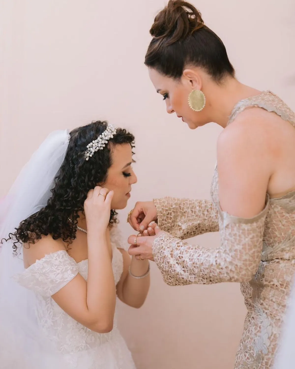 ريهام عبد الغفور تحتفل بحفل زفاف ابنة شقيقها - صورة من حسابها الرسمي على "إنستغرام"