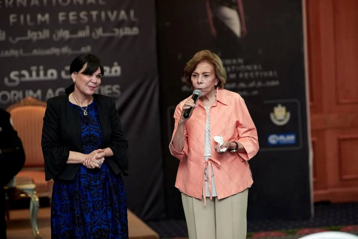 ميرفت التلاوي وعزة كامل- الصورة من المركز الإعلامي لمهرجان أسوان