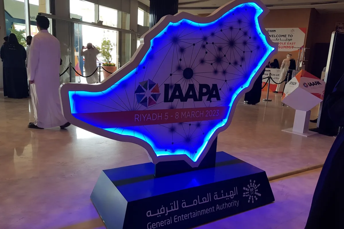 من التصاميم الخاصة بالحدث