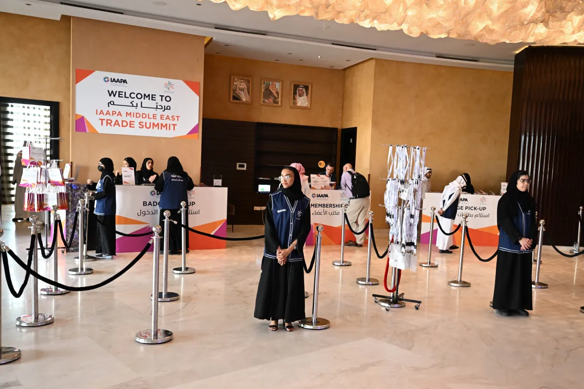 تنظيم مجريات الحدث واستقبال الزوار