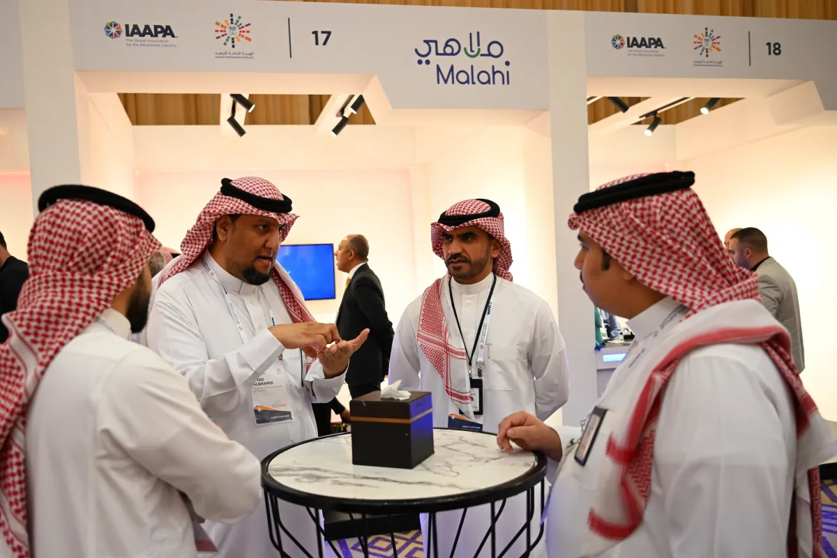 من زوار المنتدى 