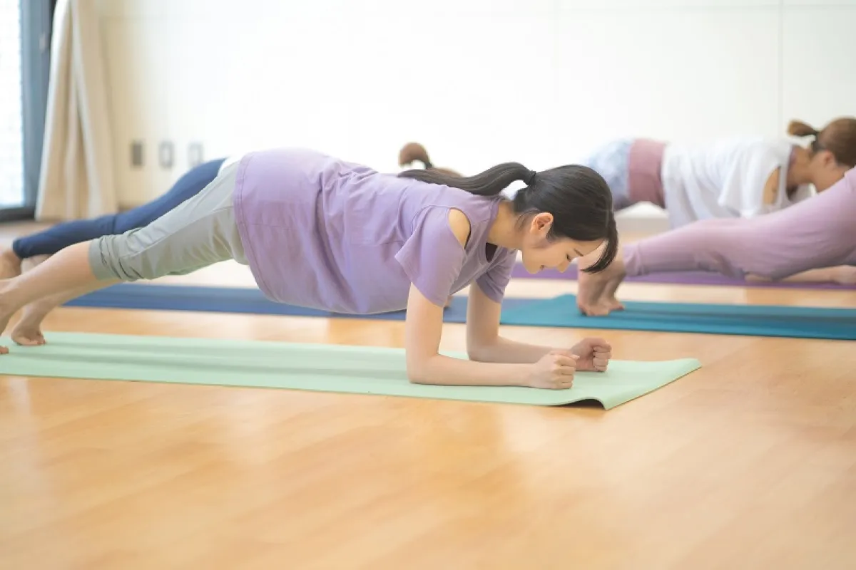 تمارين رياضية (المصدر: stock.adobe)