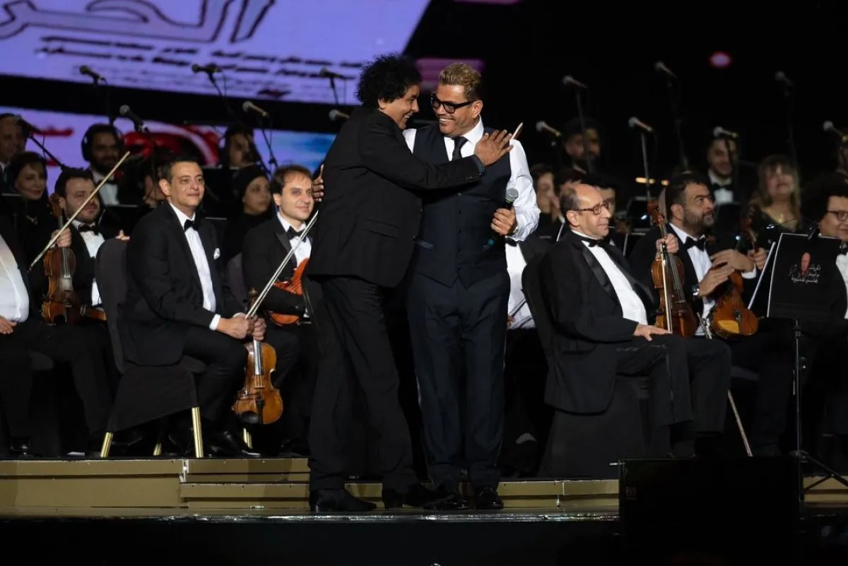 عمرو دياب ومحمد منير من حفل تكريم الموسيقار هاني شنودة - صورة من الصفحة الرسمية لعمرو دياب على " انستغرام" 