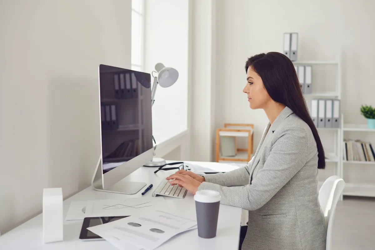 البحث العميق عن جهة العمل قبل المقابلة