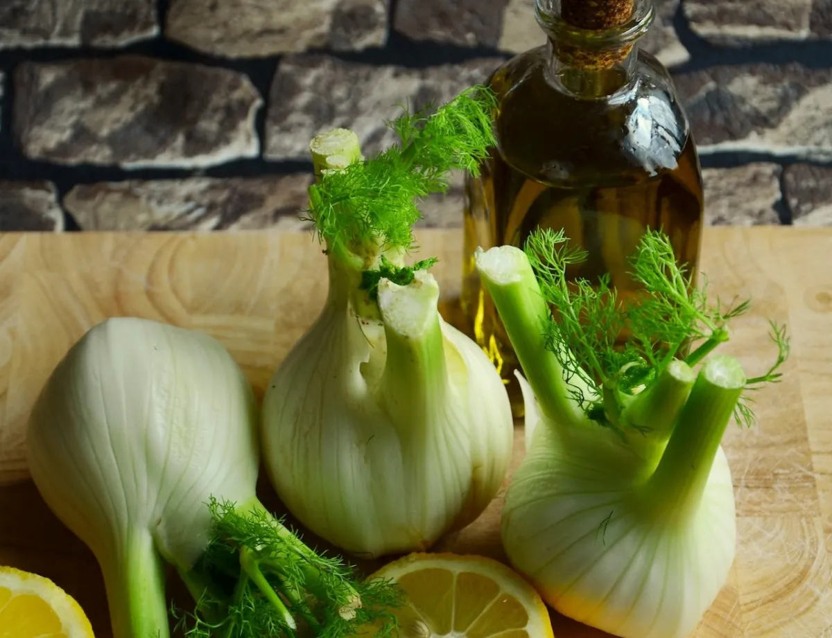 الشمر علاج لإنتفاخ البطن والغازات (المصدر: Pexels )