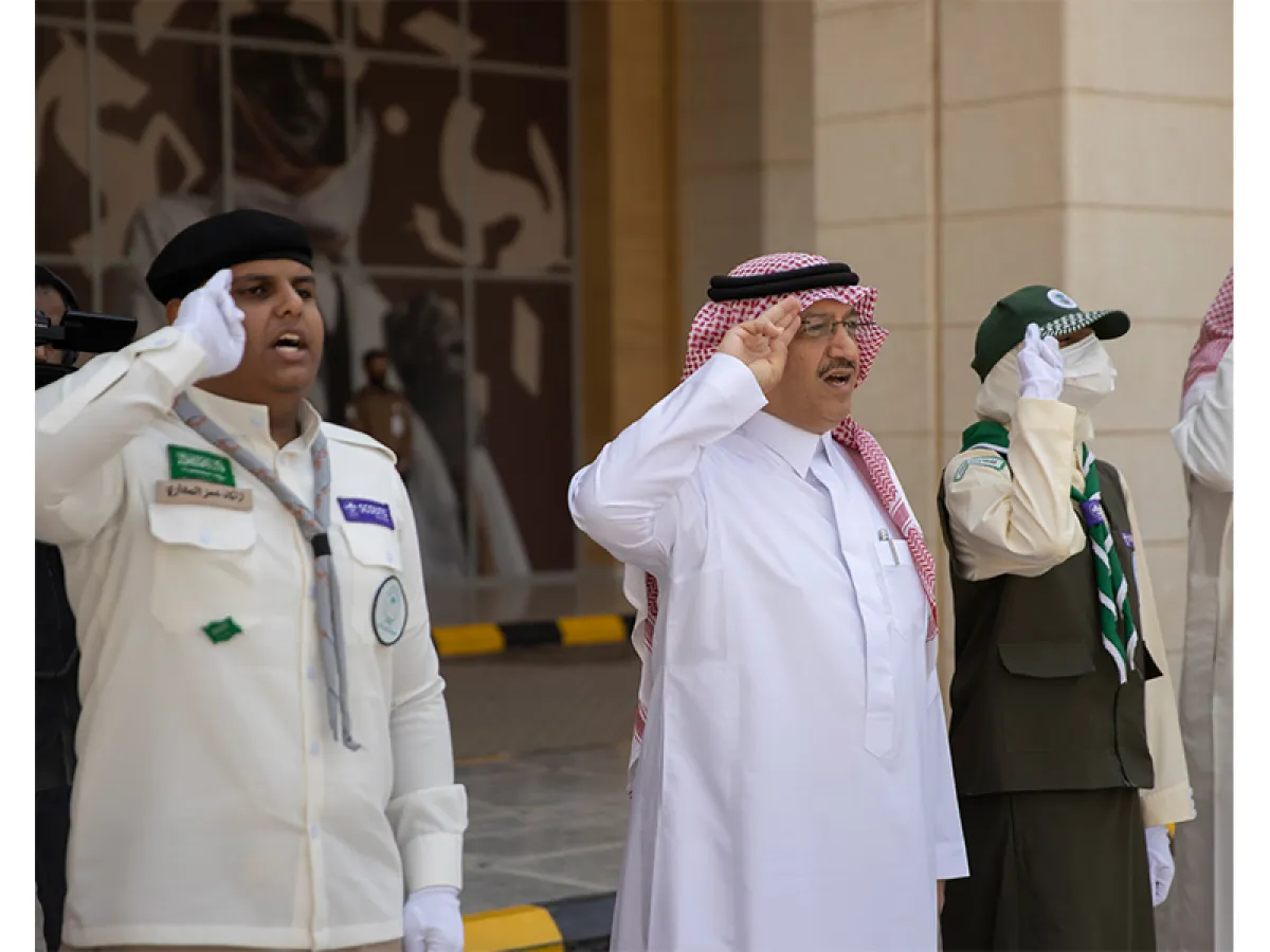 وزير التعليم يشارك منسوبي الوزارة والقطاعات التعليمية انطلاقة الاحتفاء بيوم العَلم السعودي