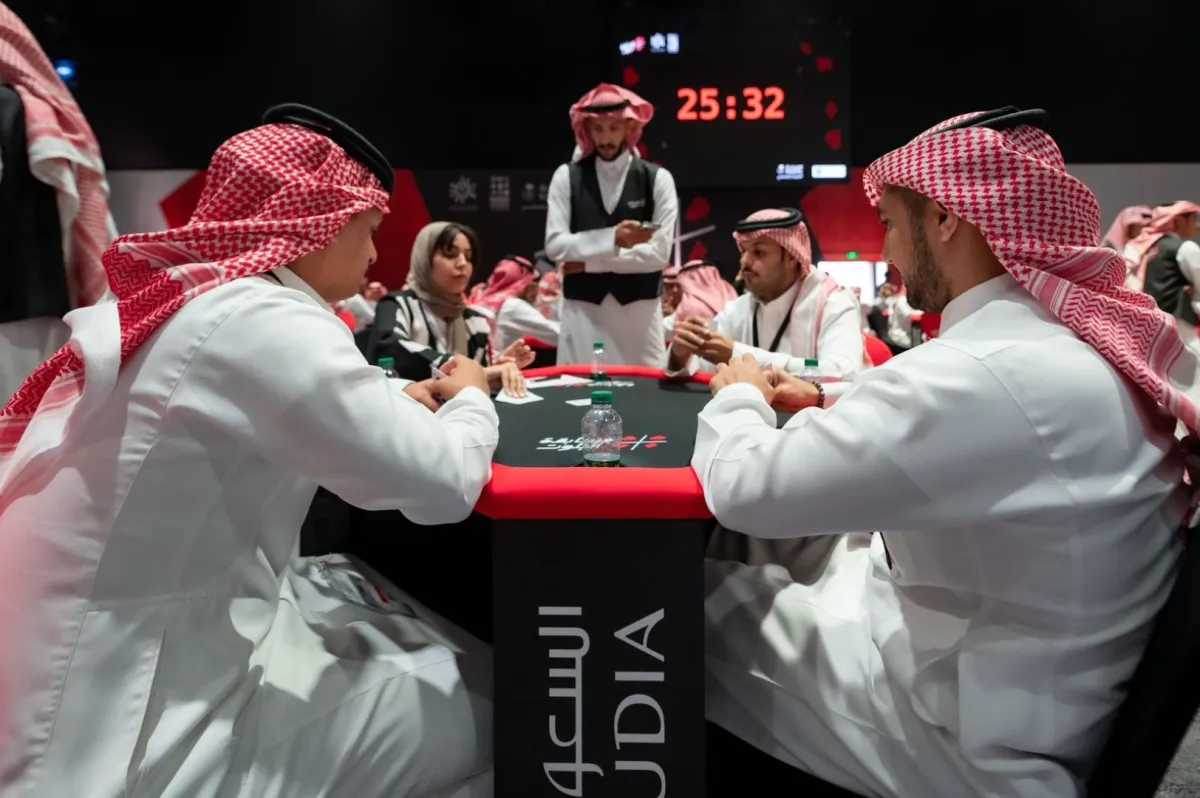 جانب من مسابقة البلوت - الصورة من حساب تقويم الرياض على تويتر