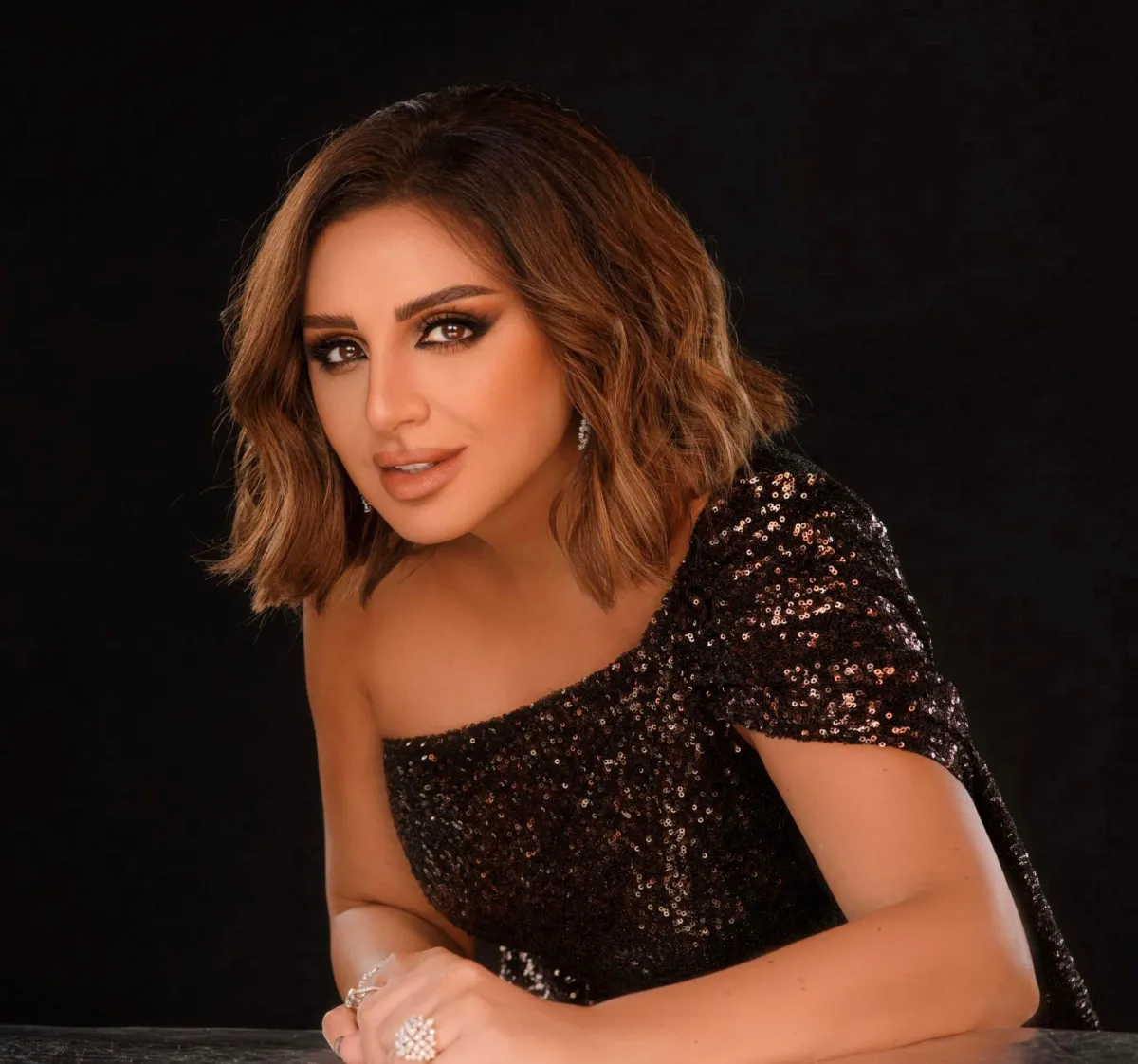 أنغام -الصورة من صفحتها على الفيس بوك