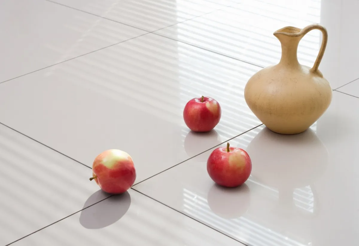 أرضية مكسوة بالسيراميك