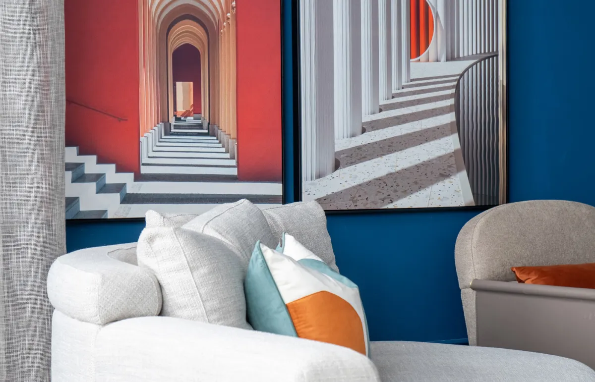 البرتقالي في المساحات الداخلية