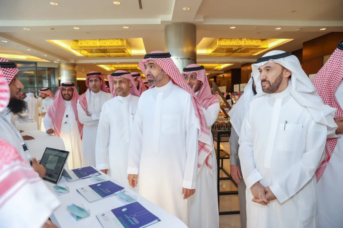 منتدى العاملين مع الشباب مبادرة وطنية ﺗﻤثل أول منصة تضم الجهات العاملة مع الشباب . الصورة من الحساب الرسمي لوزير الموارد البشرية على تويتر 