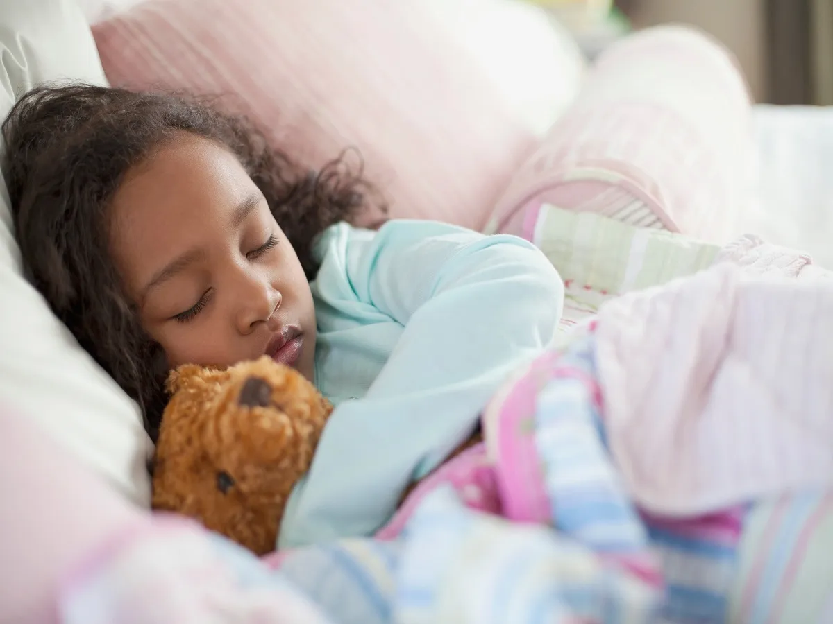 صورة لطفلة نائمة