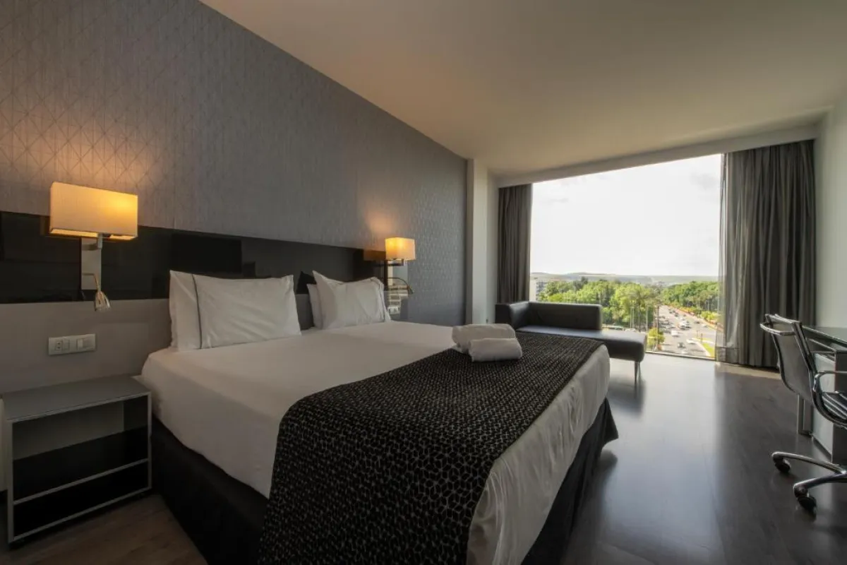 يوروستارز بالاس