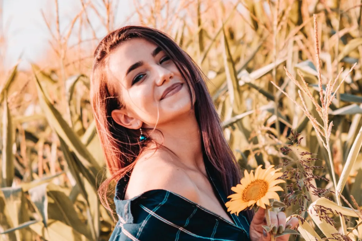 عبارات عن الابتسامة