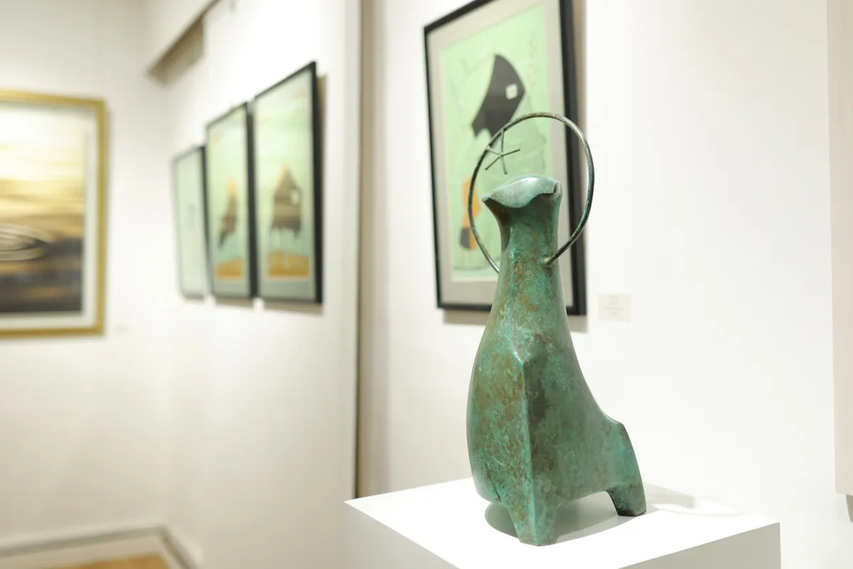 ضمن احتفالات الأم :١٦فنانة تشكيلية.. بمعرض 