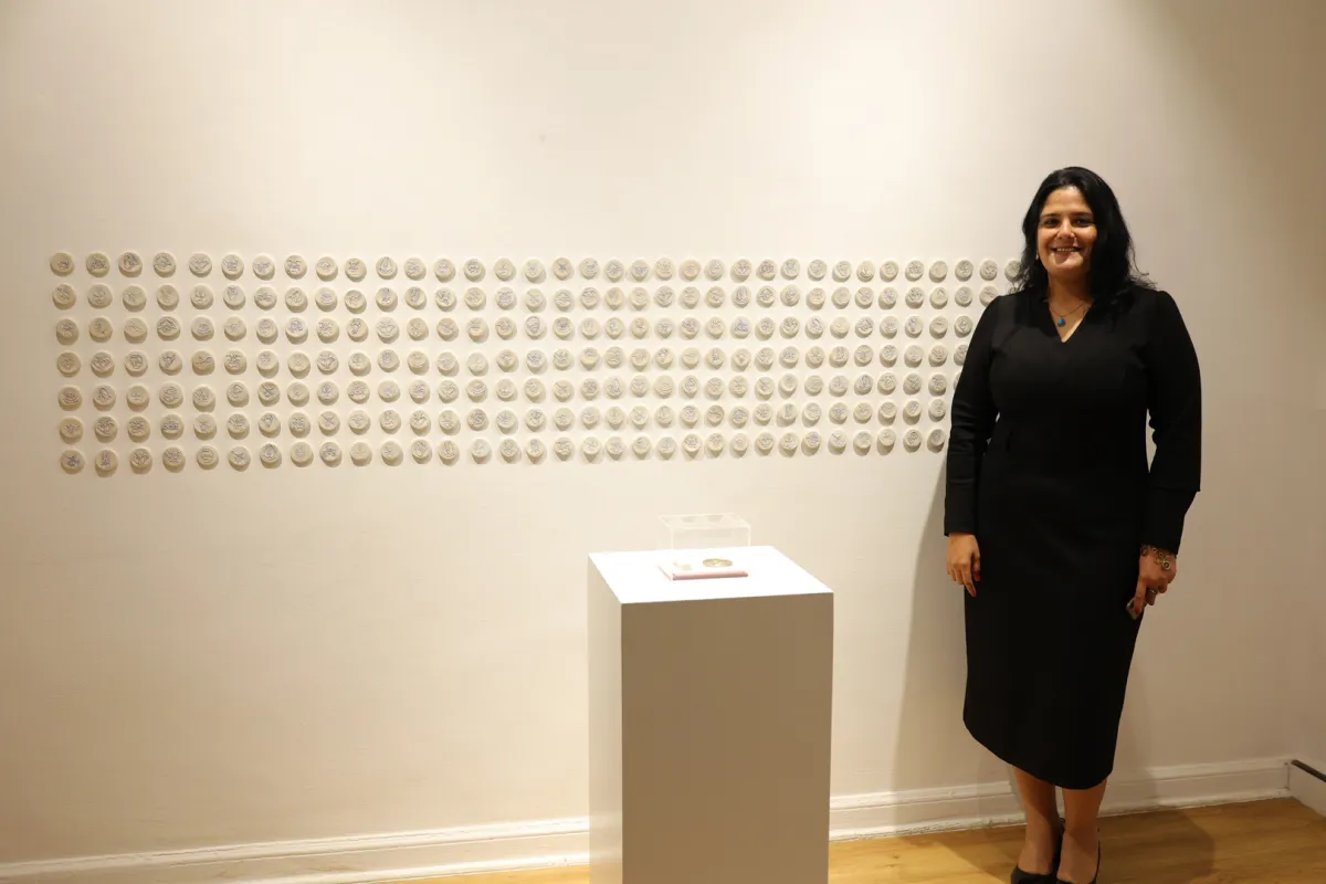 ضمن احتفالات الأم :١٦فنانة تشكيلية.. بمعرض 