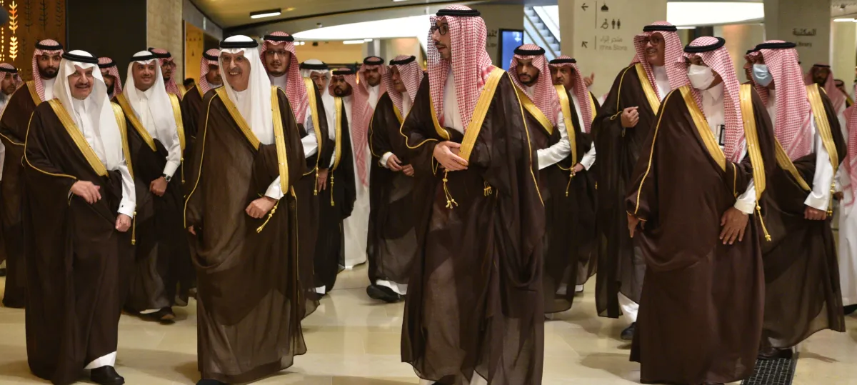الأمير سعود بن نايف أمير الشرقية يدشن أمسية البدر 