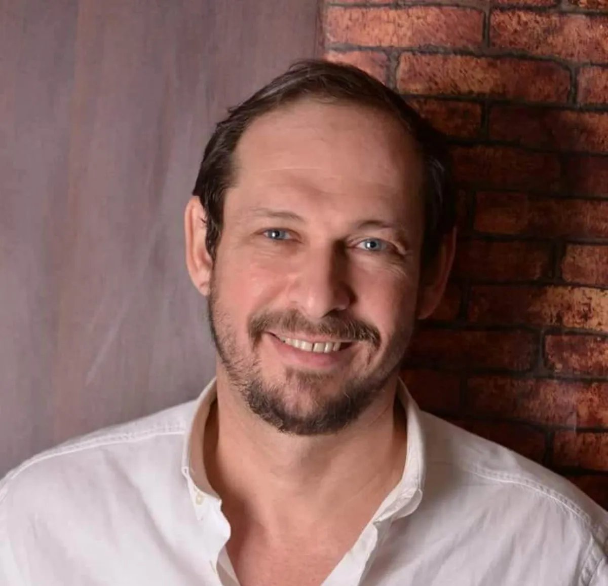 أيمن الشيوي - الصورة من حسابه الشخصي على الفيس بوك