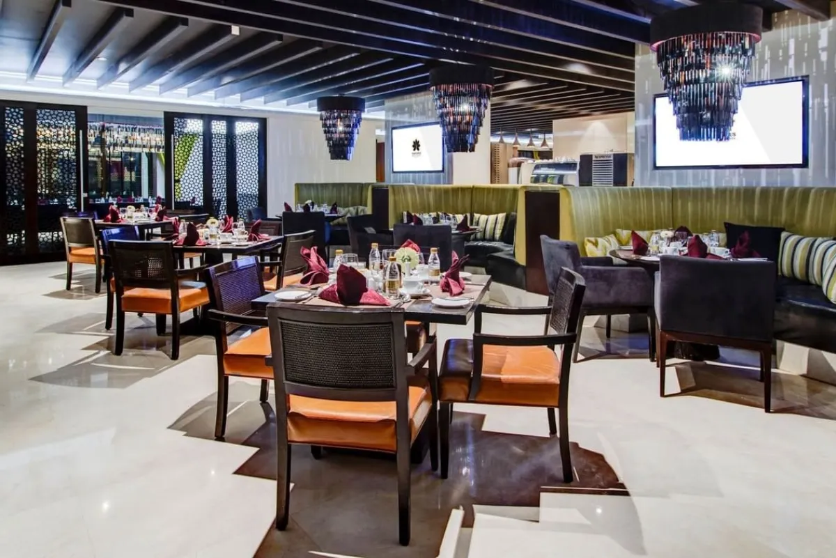 مطعم ملتقى الشرق والغرب فندق نارسس الرياض-الصورة من الموقع الرسمي للفندق