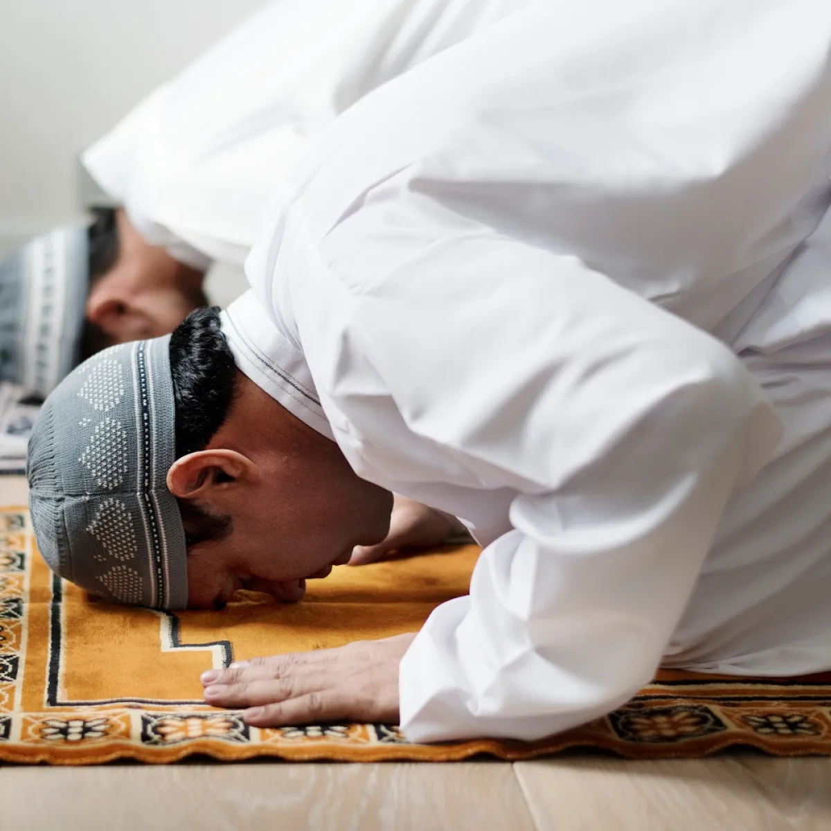 صورة لطفلين 