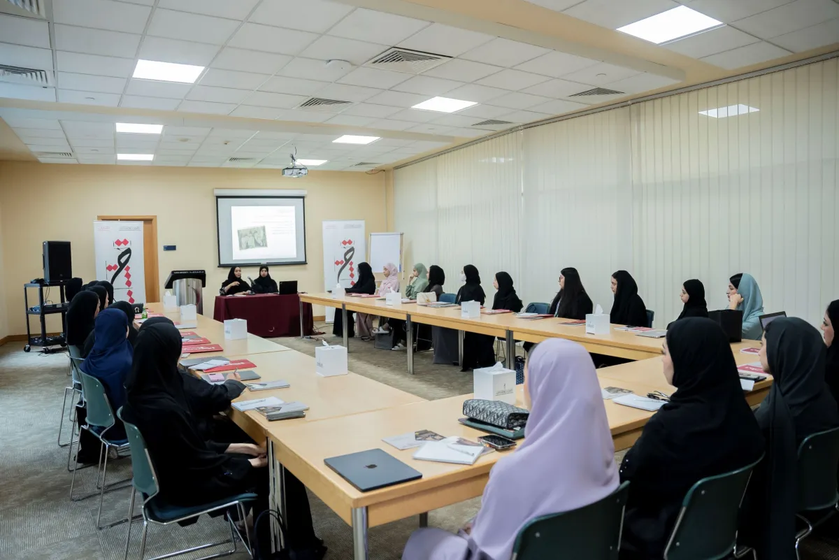 ورشة العمل- الصورة من مركز حمدان بن محمد لإحياء التراث 