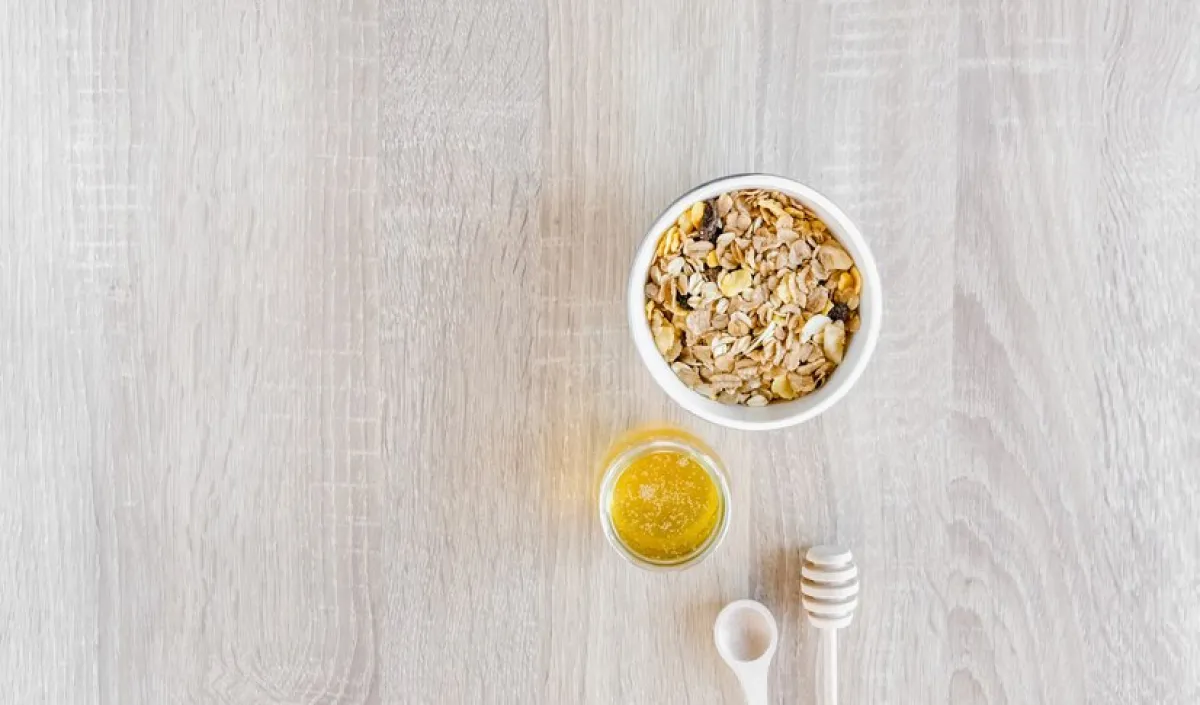 العسل لترطيب البشرة