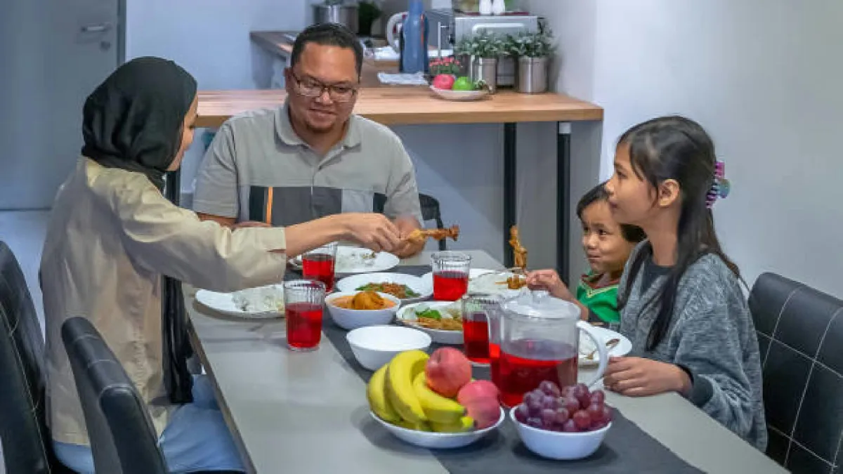 كيف يساعدك رمضان على تقوية علاقتك بأسرتك؟