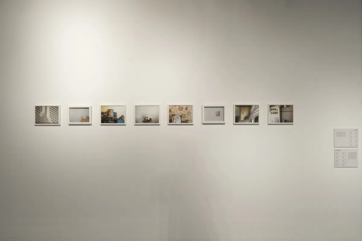 عمل للفنان طارق الغصين بعنوان الصوابر