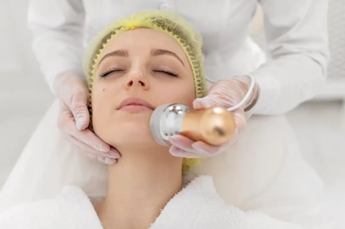 خطوات تنظيف البشرة