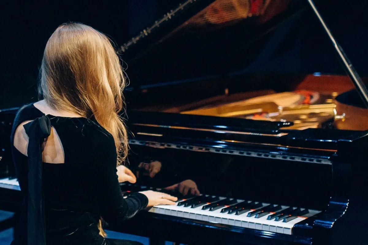 الاحتفال باليوم العالمي للبيانو