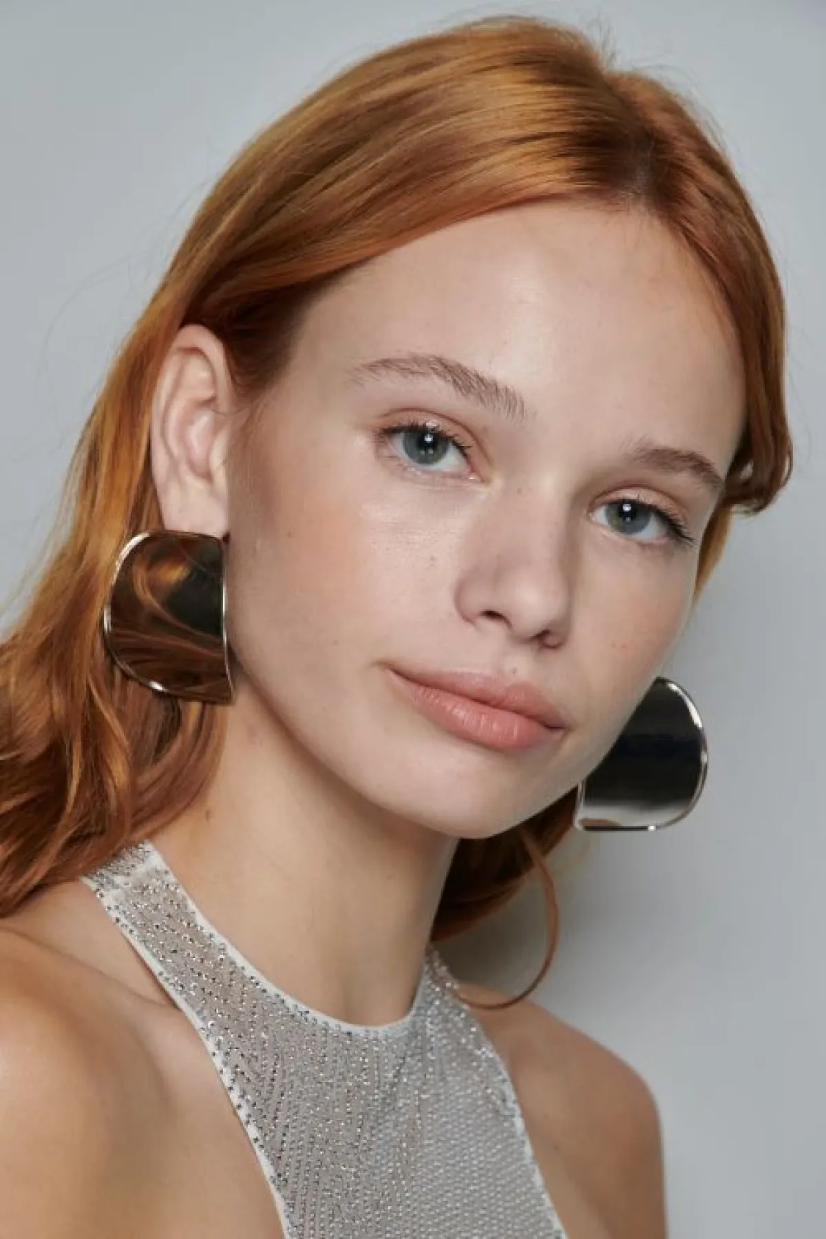 مكياج مونوكروم نيود