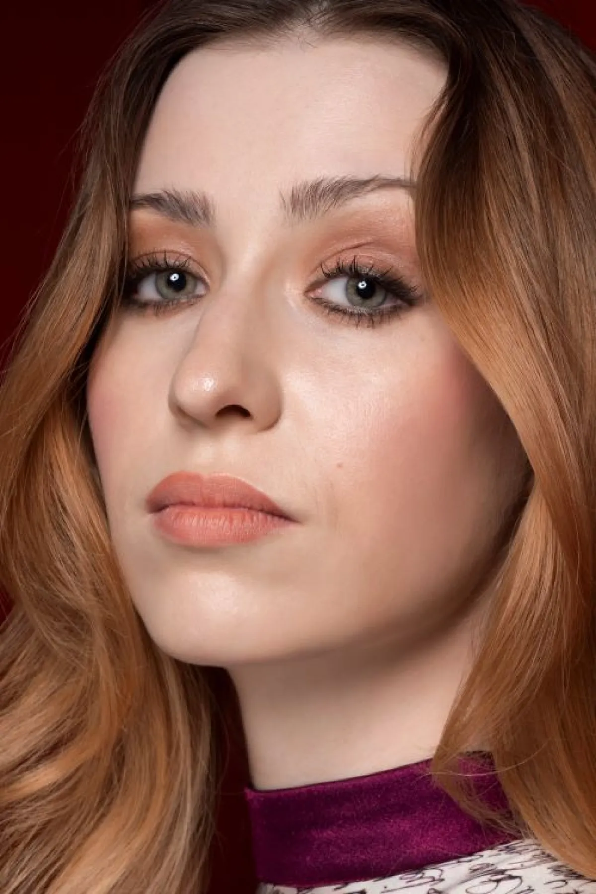 مكياج مونوكروم مشمشي