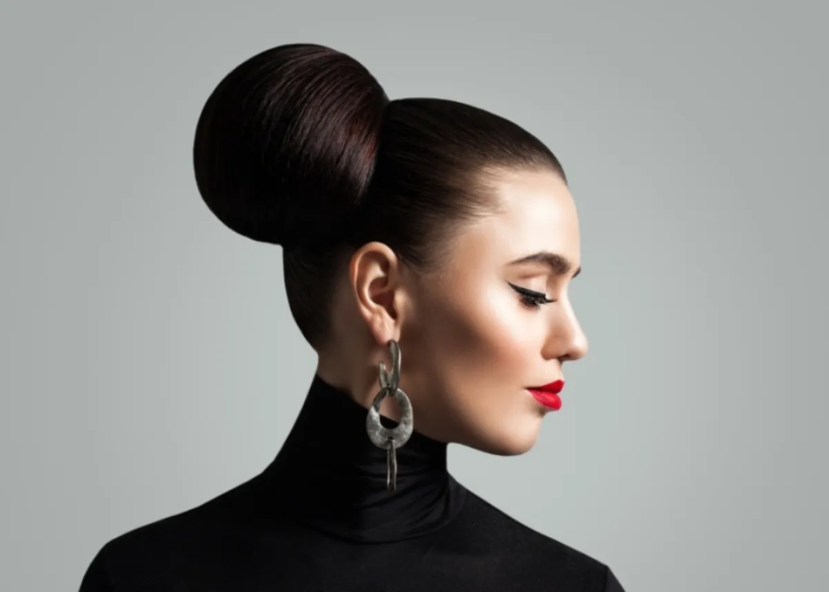 تسريحات شعر ناعمة ليوم الأم 2023