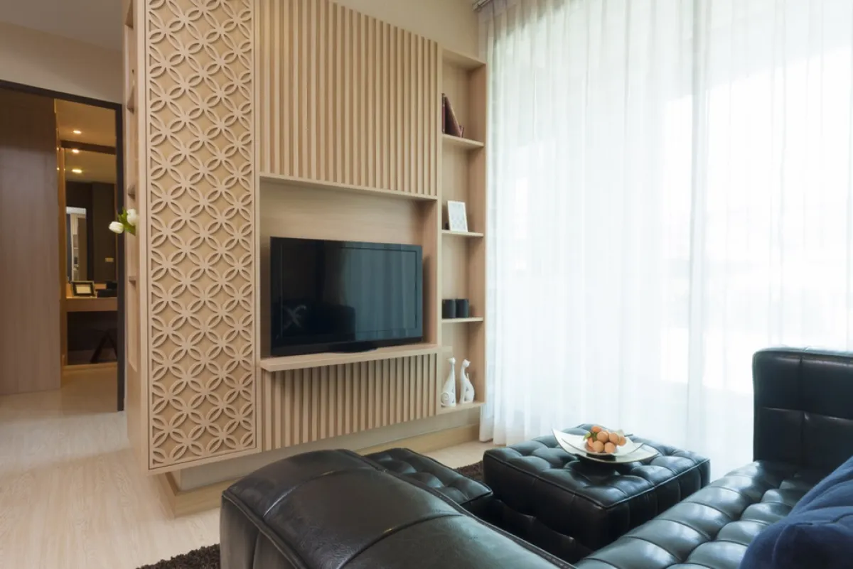 تصميم "مودرن" لديكور خشب التلفزيون