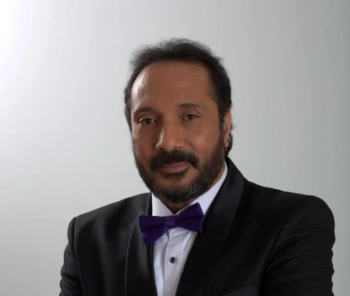 علي الحجار - الصورة من صفحته على الفيس بوك 